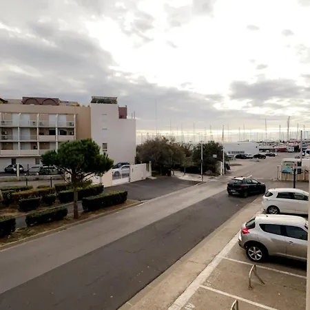 La Terrasse De *